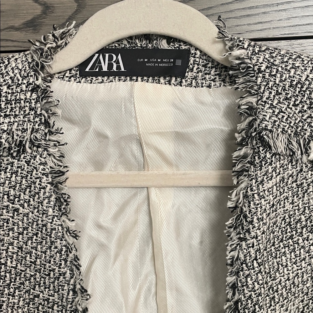 Zara Women's Monochrome Tweed Blazer